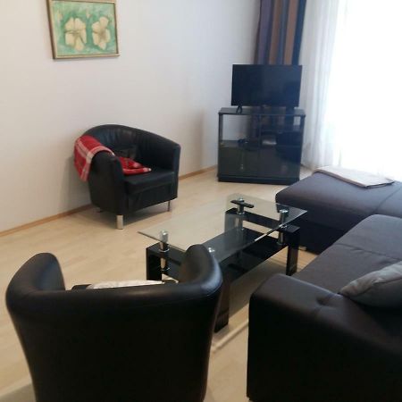 Village Appartements Вайдхофен-ан-дер-Тая Екстериор снимка
