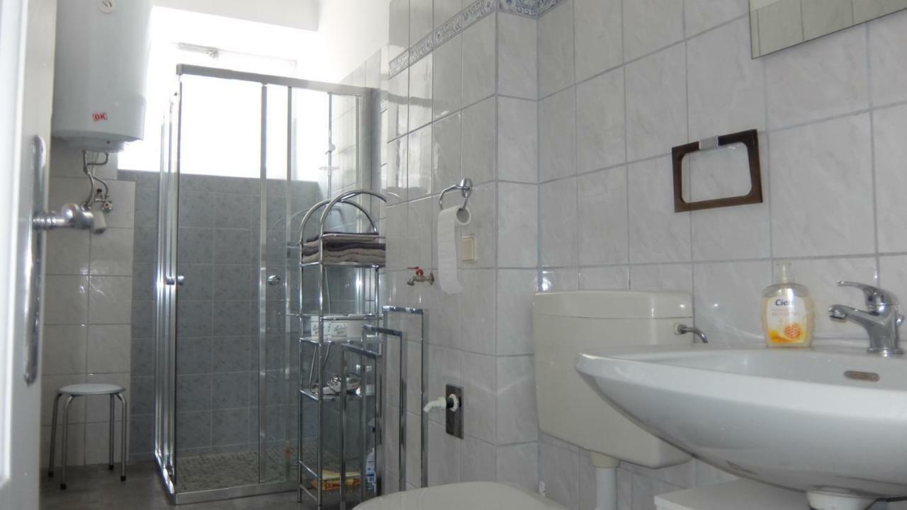 Village Appartements Вайдхофен-ан-дер-Тая Екстериор снимка