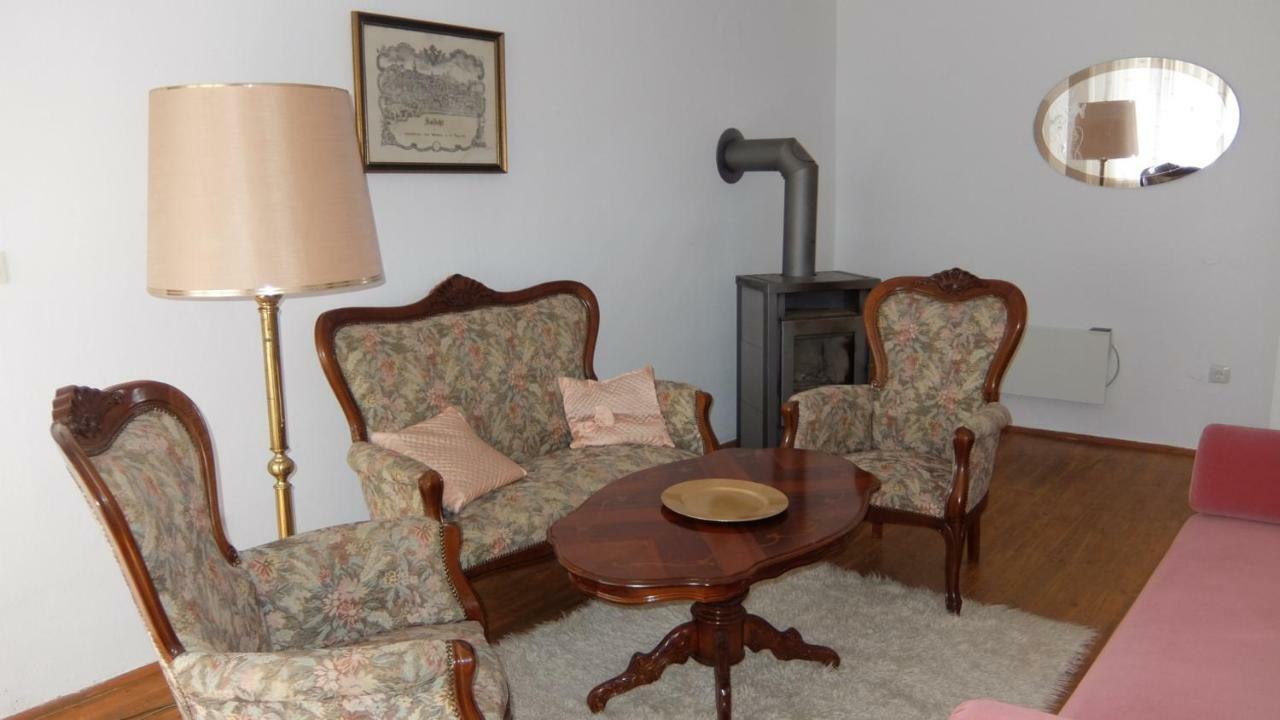 Village Appartements Вайдхофен-ан-дер-Тая Екстериор снимка